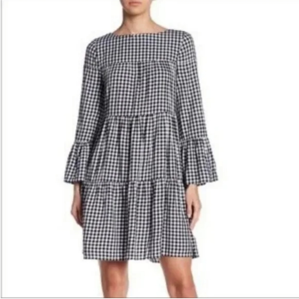 Beach lunch lounge Gianna black and white gingham tiered dress in size Large